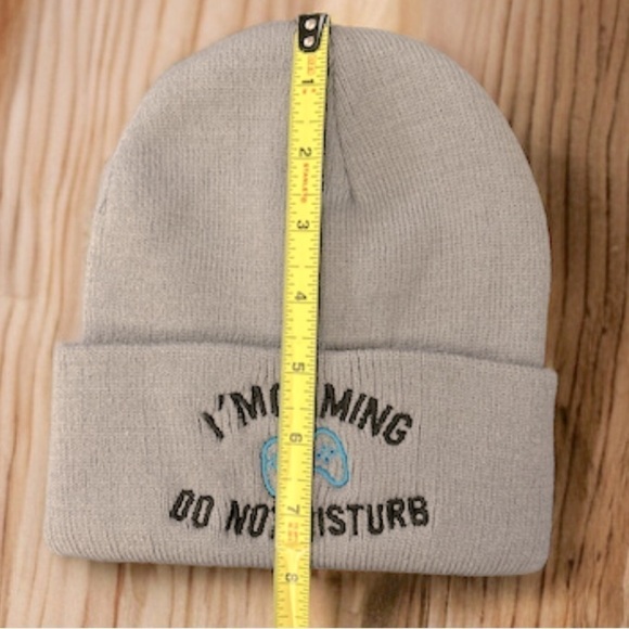 I’m Gaming DO NOT DISTURB Beanie - Picture 4 of 5